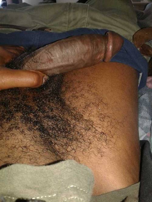 mandingo-niggas: Snickers with nutsstraight | submission from youngnhung
