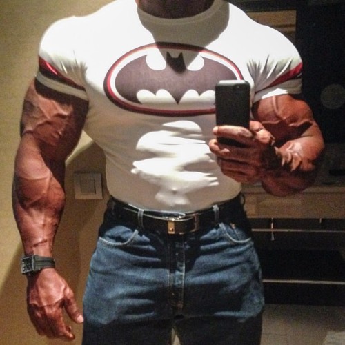 RAWMUSCLEPIG