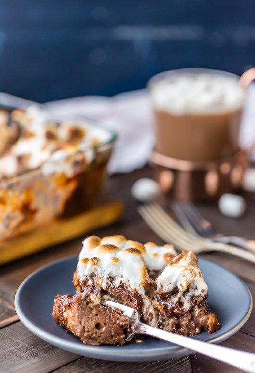 fullcravings:  Hot Chocolate Bread Pudding