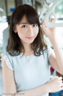 Kashiwagi Yuki 柏木由紀 Young Jump 16 No 33 Tumbex Kashiwagi Yuki 柏木由紀 Young Jump 16 No 33 Tumbex