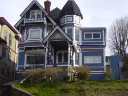 househunting:  00/8 brBellingham,WA