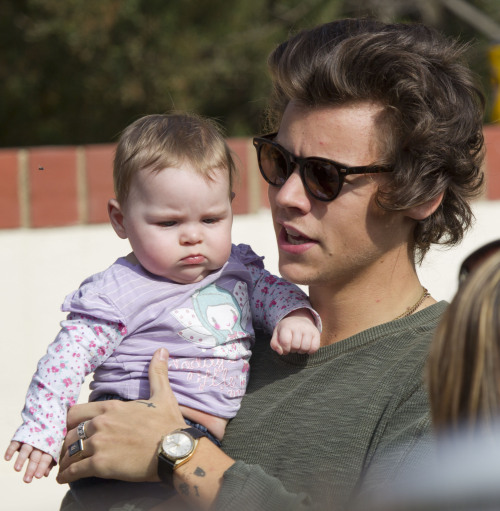 vogueehaz: oh my gosh this person is not allowed to carry a baby.
