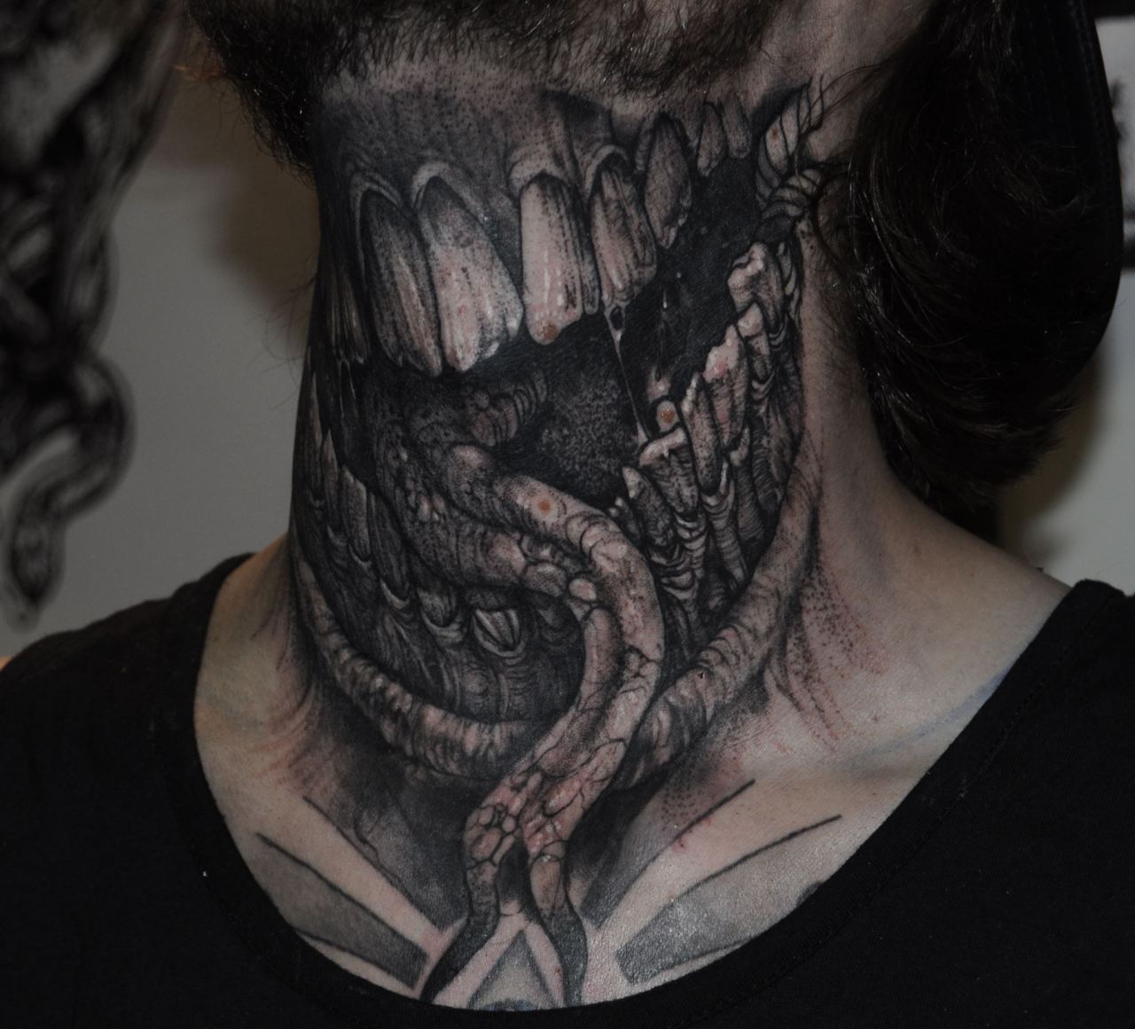 origamirabbit:  Robert A Borbas tattooDone at the first day of V. Budapest Tattoo