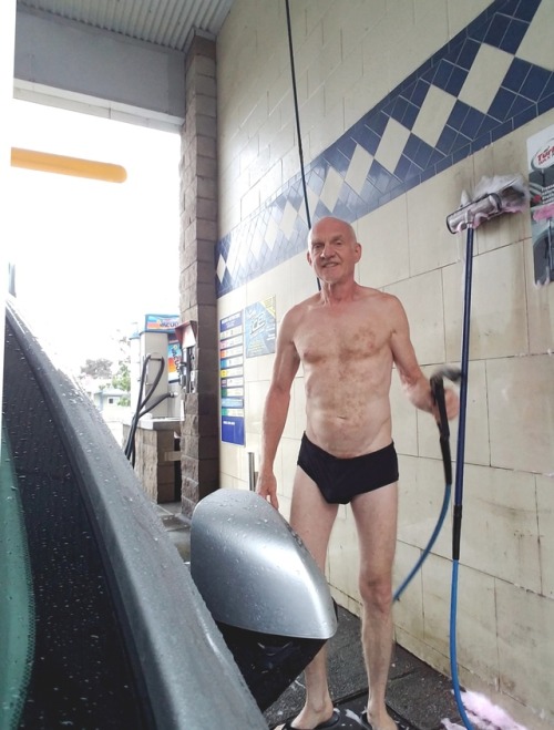 jaybee1959:#carwash fun