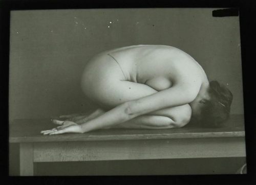 hauntedbystorytelling:Anonymous photographer. Female nude, around 1900 / source