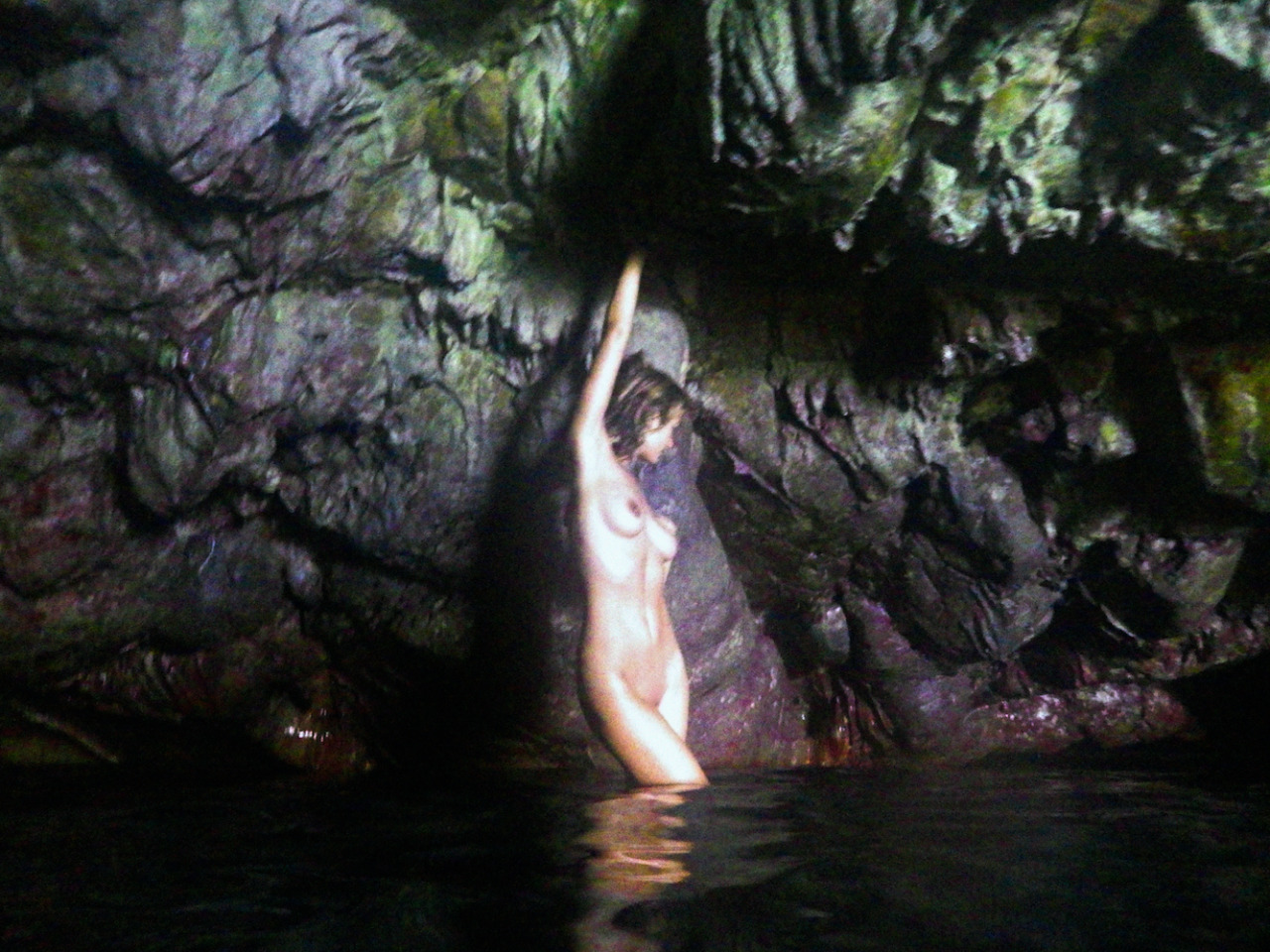 katesworld:  MERMAID CAVE. DEIA Photo: Kate Bellm