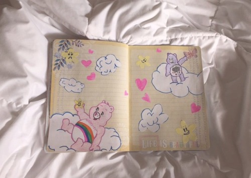 littletinkerbelle: one of the more fun journal pages⭐️☁️