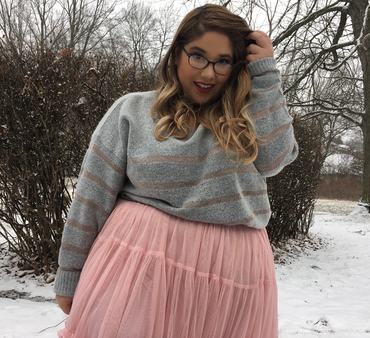 lizzies-looks:First outfit of the day of 2017! The sweater and skirt are from Lane