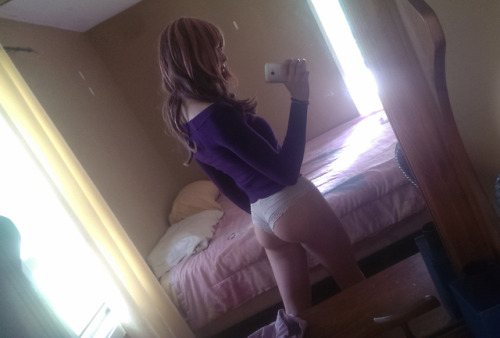 sissyjessystuff:  Here’s another quick adult photos
