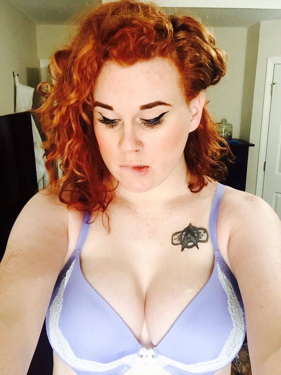 ainsley-shepard:  Sorry it’s been awhile since I’ve posted. Love you tumbls!