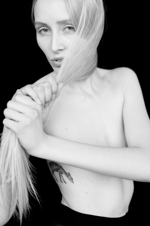 walnutwax:  SILJE BY WALNUTWAX