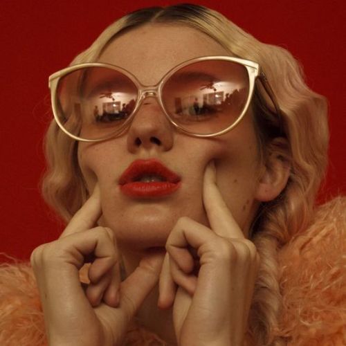 venusscancer: We’ll light up the sky, we’ll open the clouds‘Cause baby, tonight, w
