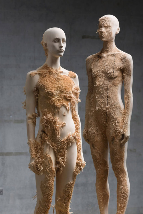 mandalsanat:Aron Demetz