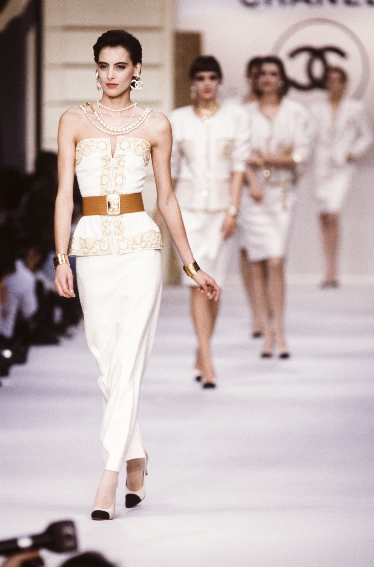 Chic As F**k — Ines de la Fressange at Chanel S/S 1986