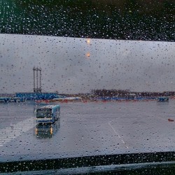 waiting&hellip; #spb #avia #window #rainy #windy