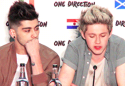 zaynsxo:  Zayn staring at Niall (◠‿◠✿) (c) 