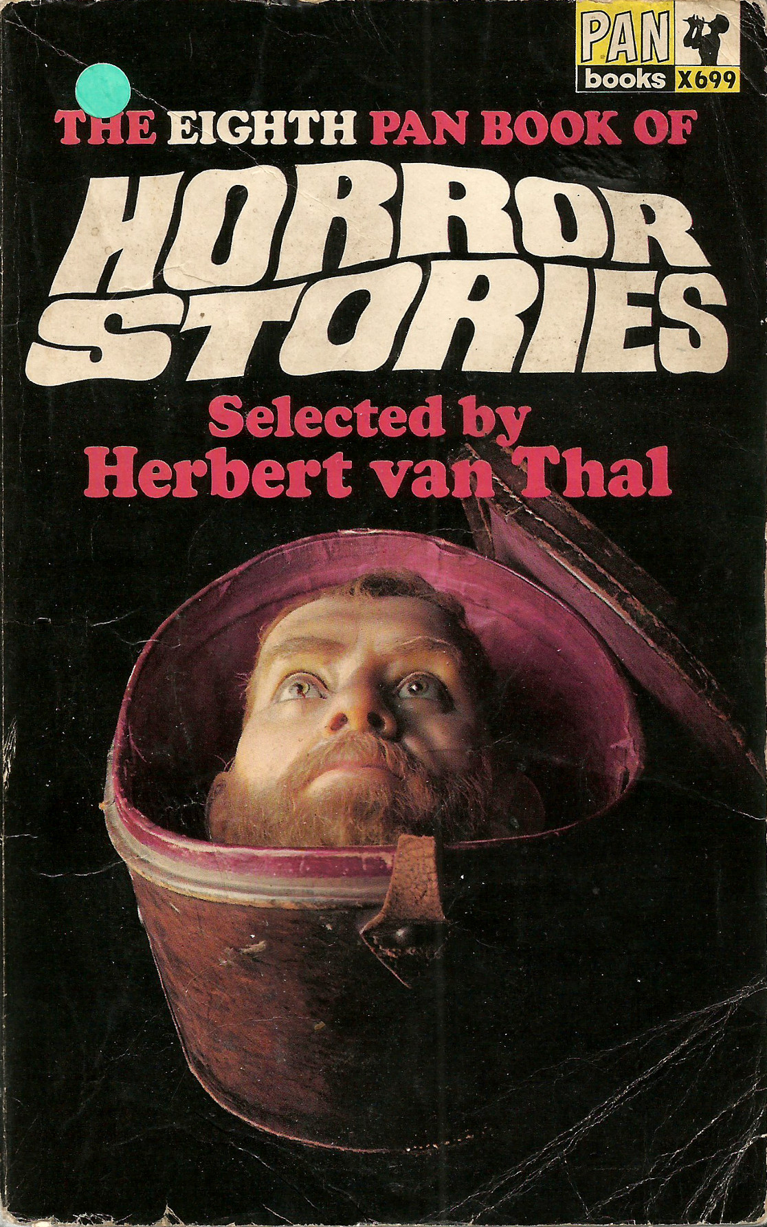 The Eighth Pan Book Of Horror Stories, Selected by Herbert Van Thal (Pan, 1967).From