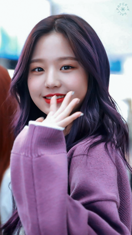 『WONYOUNG』saved? reblog or like© fantaken owners