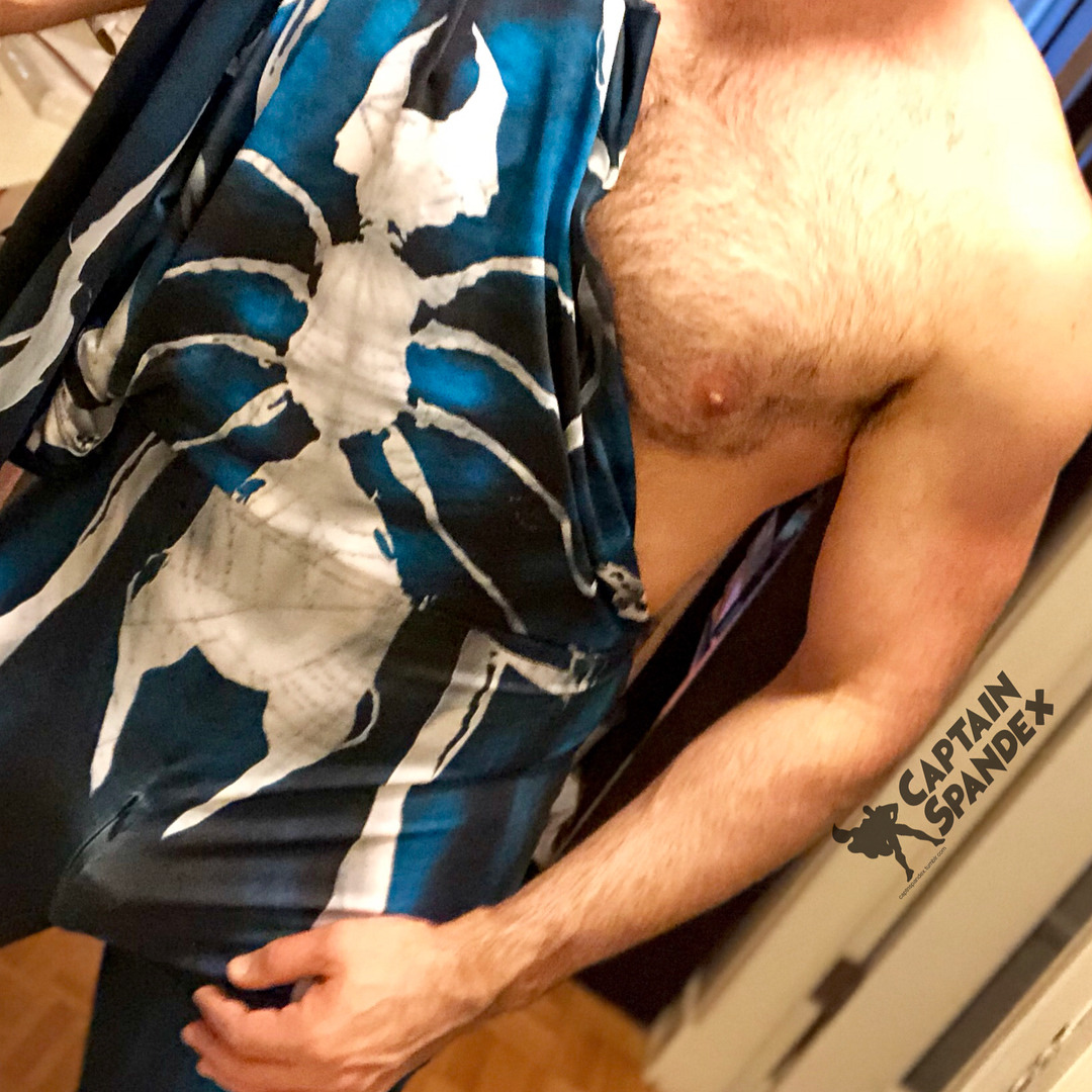 captnspandex:Venom wants to play…. #captnspandex #spandex #lycra #venom #cosplay