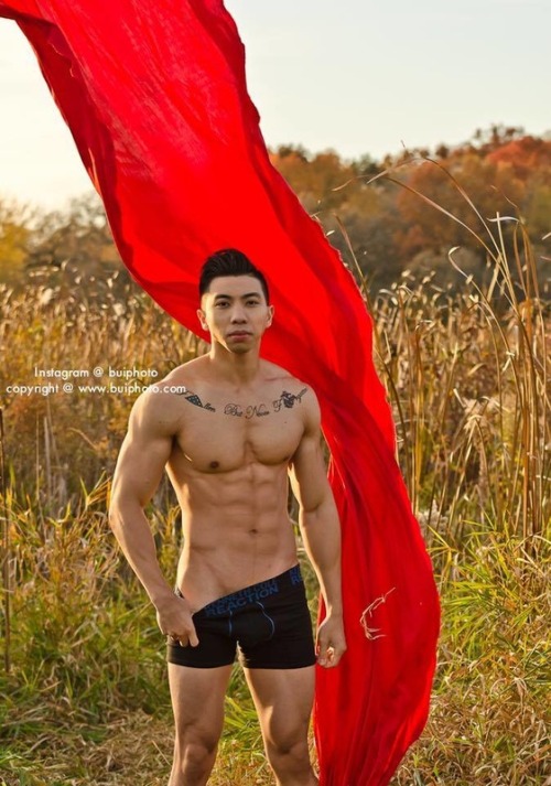 hunkxtwink:  Models - Thuc Trinh & Lou YangBui PhotographyHunkxtwink - More in my archive