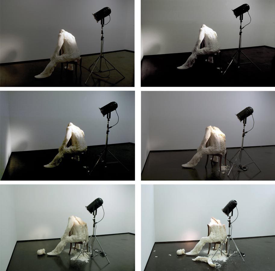 ozei:  myampgoesto11:  Tatiana Blass: Blinding light - Seated, 2011 microcrystalline