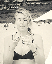 patriciawalkerd:Happy 30th Birthday to Maria Yuryevna Sharapova!♕ (19/04/87)