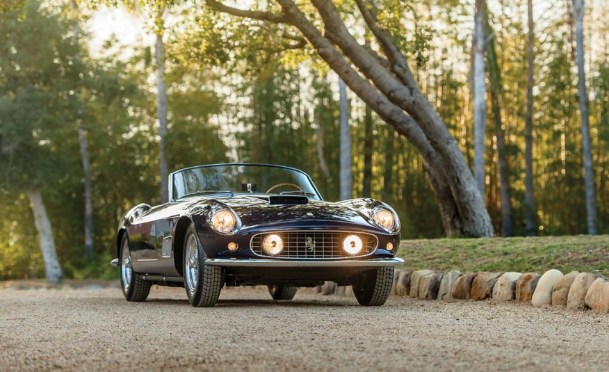 and-the-distance:  1958 Ferrari 250GT LWB California Spider