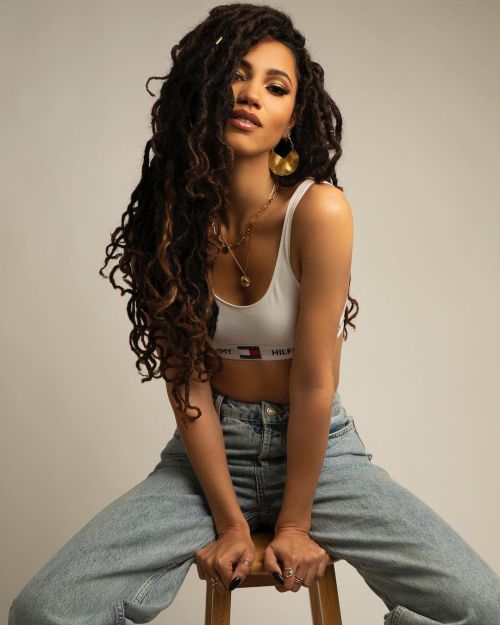 Vick Hope