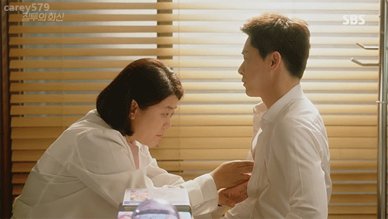 hotfamousmen:    Jo Jung-suk  