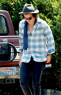 styzles-deactivated20151205:  Harry Styles leaves Food Lab in West Hollywood on May