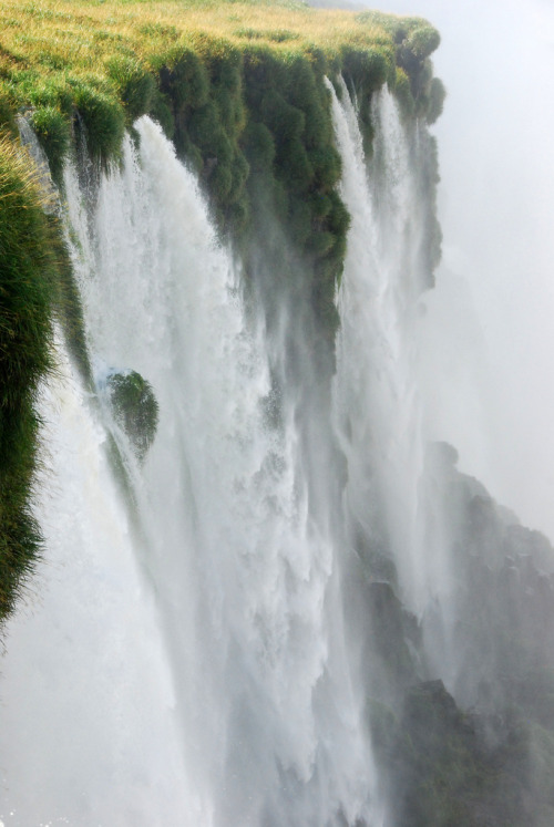 intothegreatunknown:Belgrano Falls