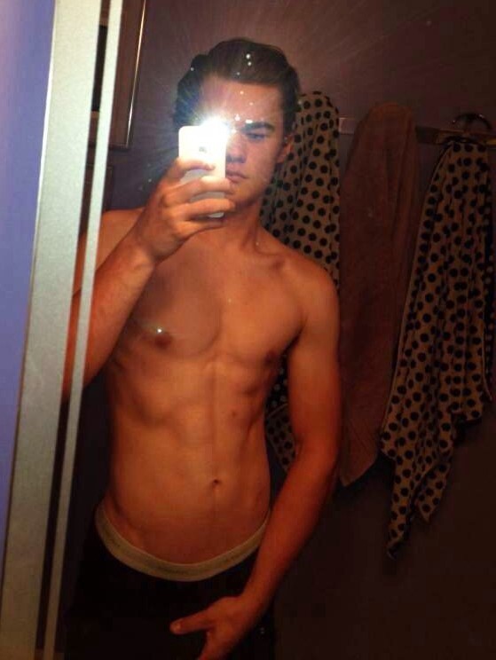 rts-ratethestraightblog:  Rate Kole here with 25 likes/reblogs if you want to see