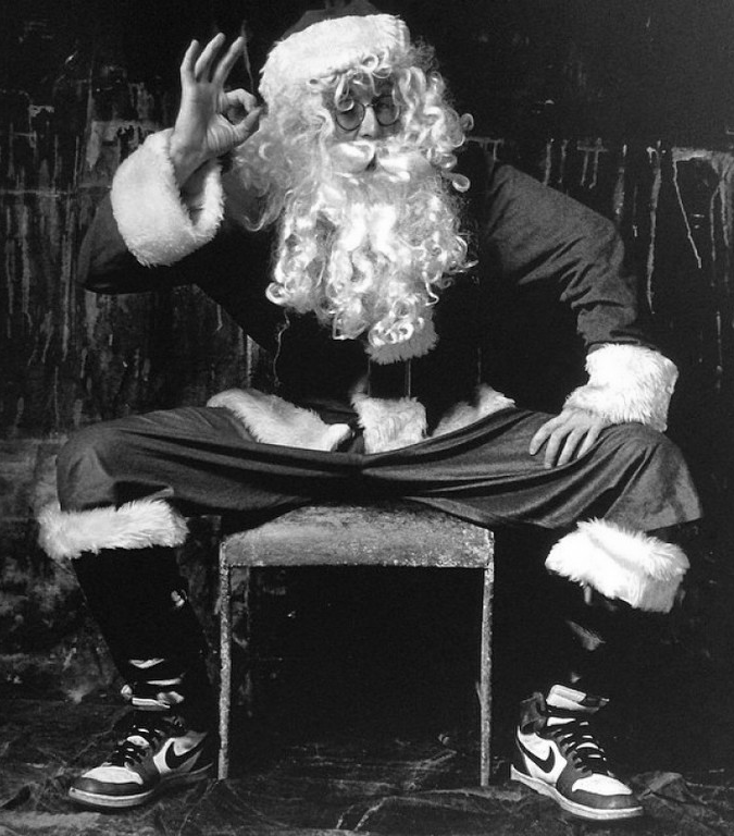 twixnmix:    Keith Haring as Santa Claus (1987)  Photo by Marcus Leatherdale    