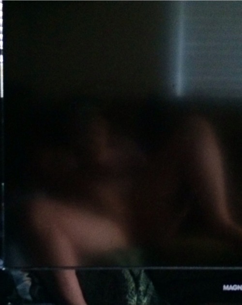 lifeisjenga:  Watching myself.. 