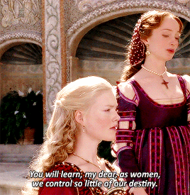 lochiels:Who should we hate, then? Men? No, my love. It’s in our nature to love them. But