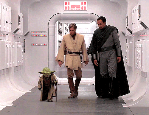 STAR WARS III REVENGE OF THE SITH (dir. George Lucas) - Sith Lords Are Our Speciality.