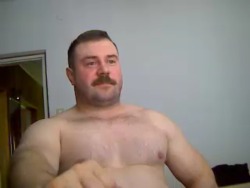 fhabhotdamncobs:  bearlysane:  happy camming    W♂♂F     (WARNING!   No “Pretty Boys” here.)   