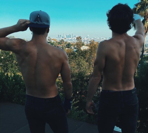 dolanxdolanx:  ✨
