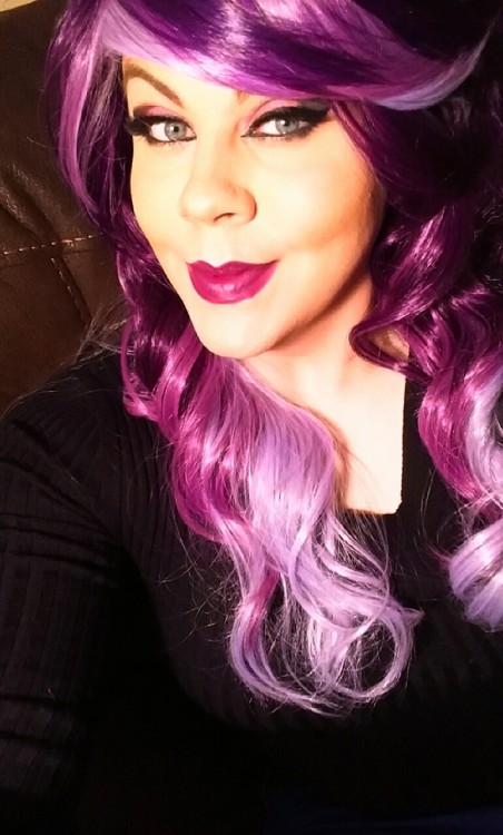 princessgeorgia22: Purple hair, don’t care  Sexy