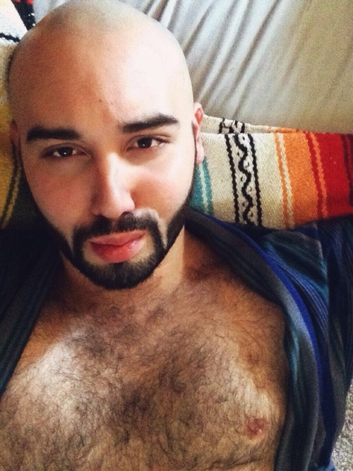 thehangingman:Shaved & Showered. But still feel like crap. 😖
