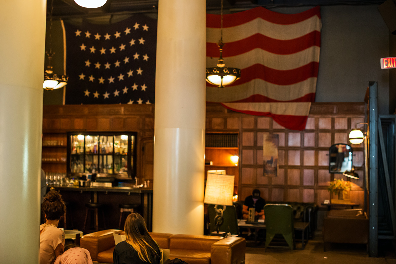 jayhaam:  canon 6d50mm f1.2 Lnew yorkace hotel