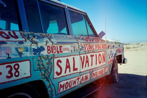 iamlidija:  salvation mountain, california (usa).
