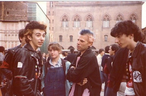 theunderestimator:  Italian punks attending The Clash gig in Piazza Maggiore, Bologna, June 1st 1980. (via) 