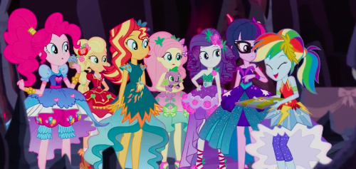 fuck my little pony or whatever but every single outfit presented in these movies is the most lesbia
