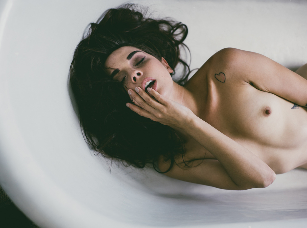 b-authentique:  Rachel by Portraits by Danailya Keep reading 