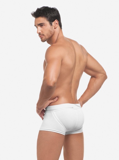 sumnaughtylad:Julio Capeletti