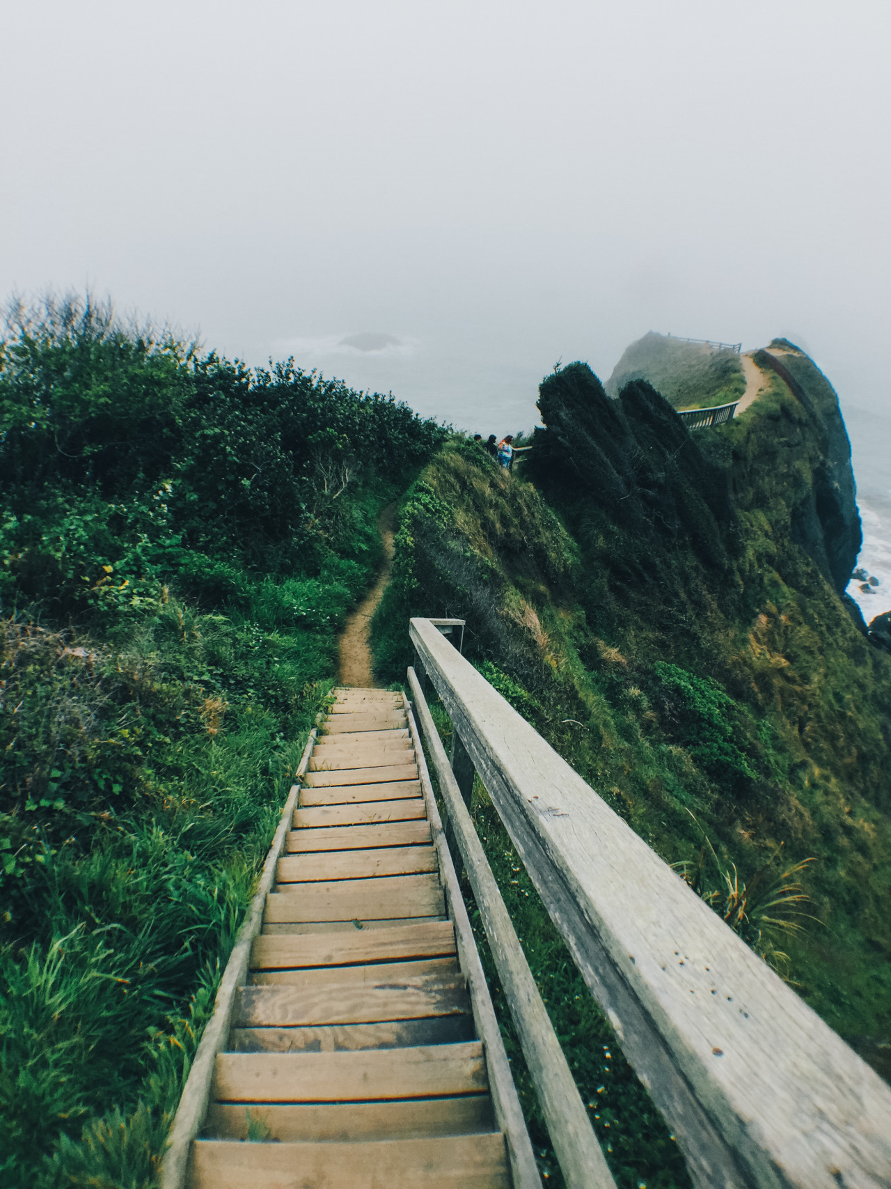 photo-wzrd:  One of the many places I visited while I was in California. The top