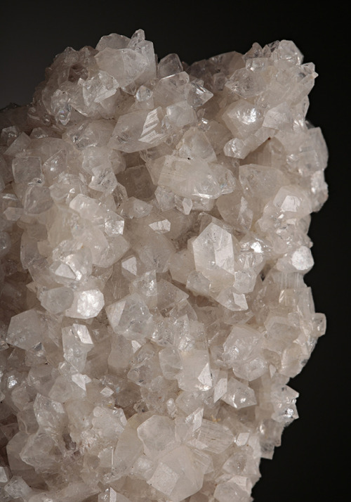 bijoux-et-mineraux:Apophyllite on Quartz - Racoş (Racoşul de Jos; Alsórákos), Racoş Commune, Brașov 