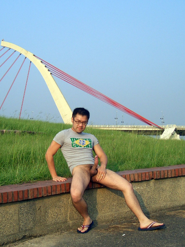 dcoolhotb:  taketuma: coffeespa:  野裸讚。。。  こんな場面に遭遇してみたい（笑）