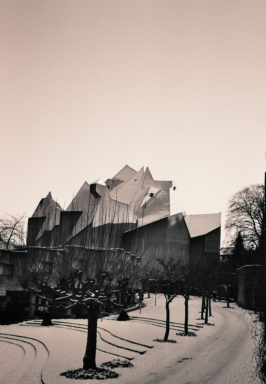 German Postwar Modern — Pilgrimage Church “Maria, Königin des Friedens”...